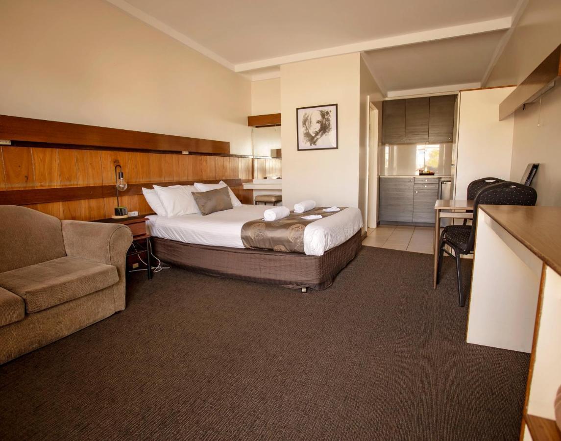Hi Way Eight Motor Inn Stawell Buitenkant foto