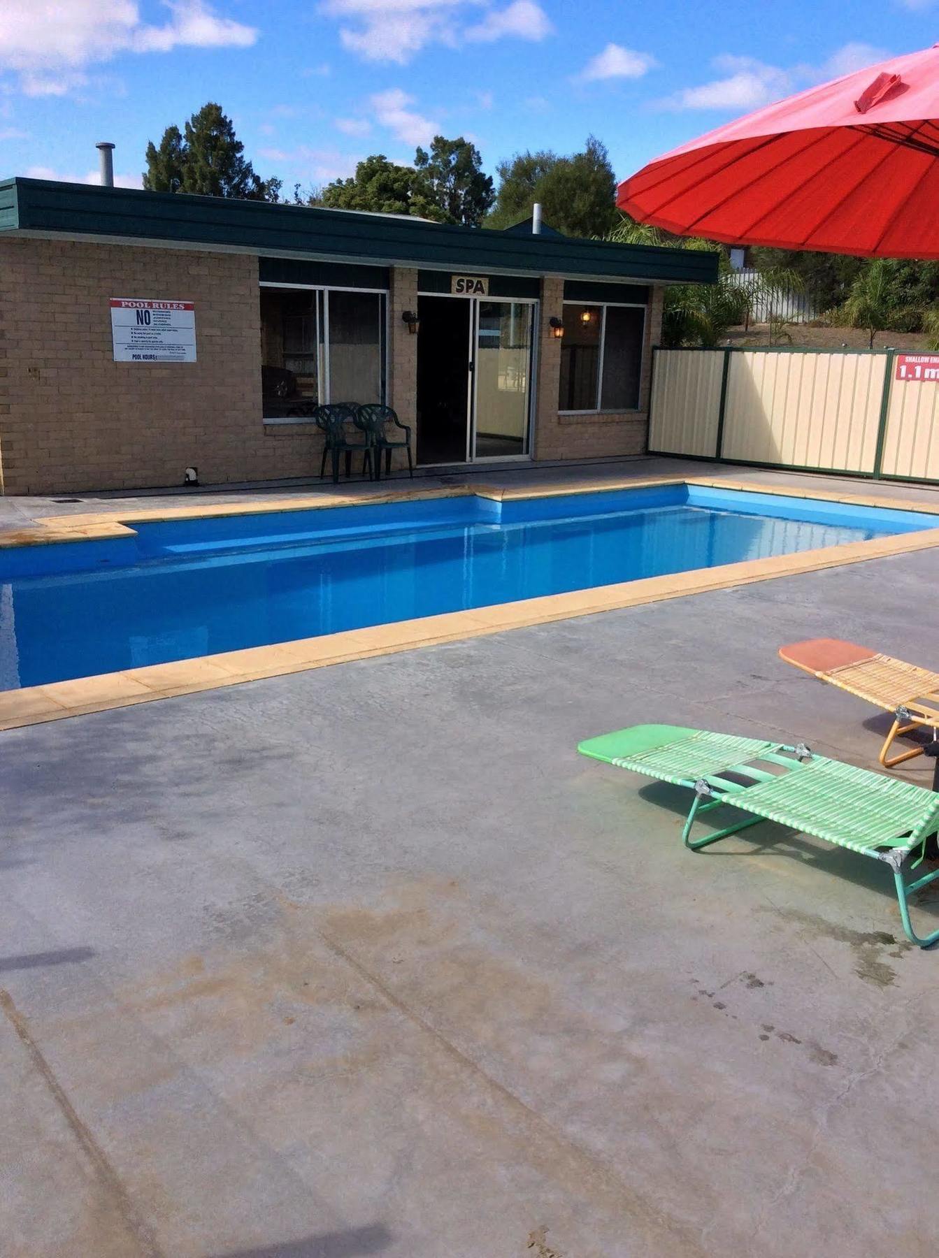 Hi Way Eight Motor Inn Stawell Buitenkant foto