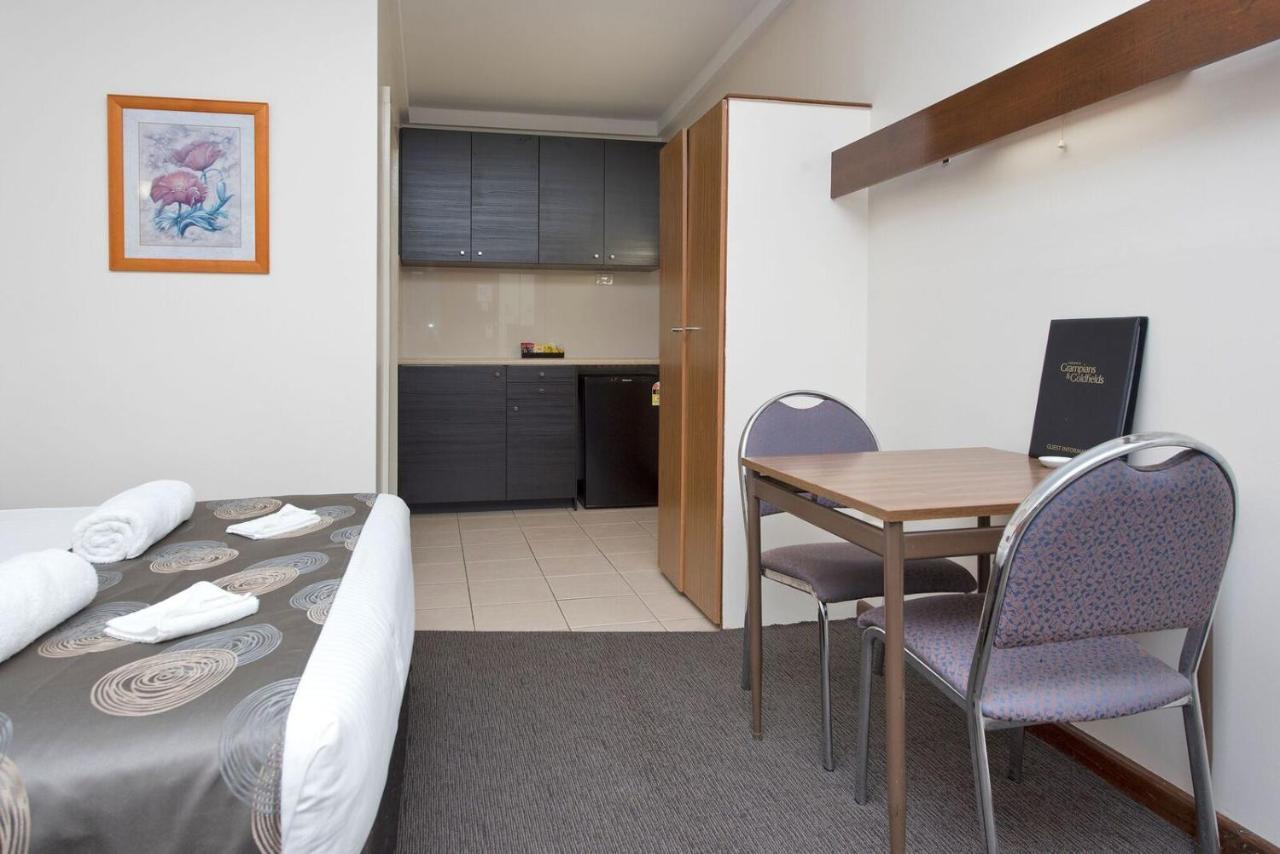 Hi Way Eight Motor Inn Stawell Buitenkant foto